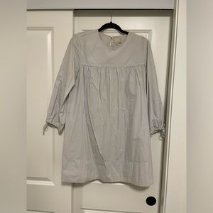3 aritzia dresses grey white & pink size medium
